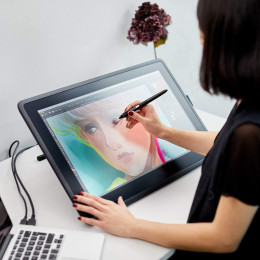 Wacom Cintiq 22 Medium (DTK2260K0A)